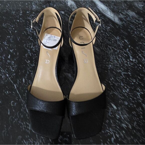 BRAND NEW UNISA LOW-HEEL WEDGE SHIMMER QUARE- TOE SANDAL - Picture 12 of 13